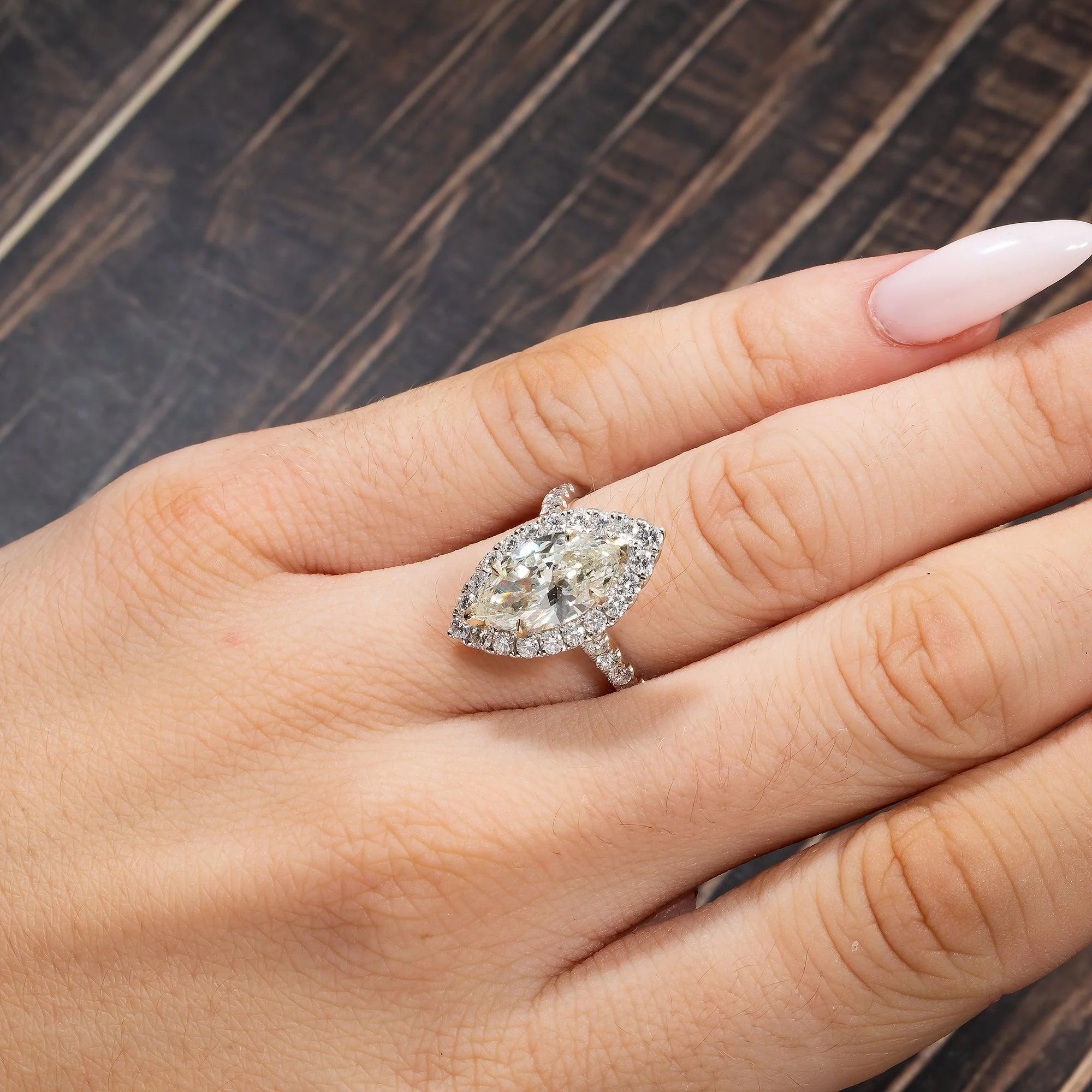 18K GOLD MARQUISE CUT DIAMOND ENGAGEMENT RING 3.00 CT GIA - Image 3