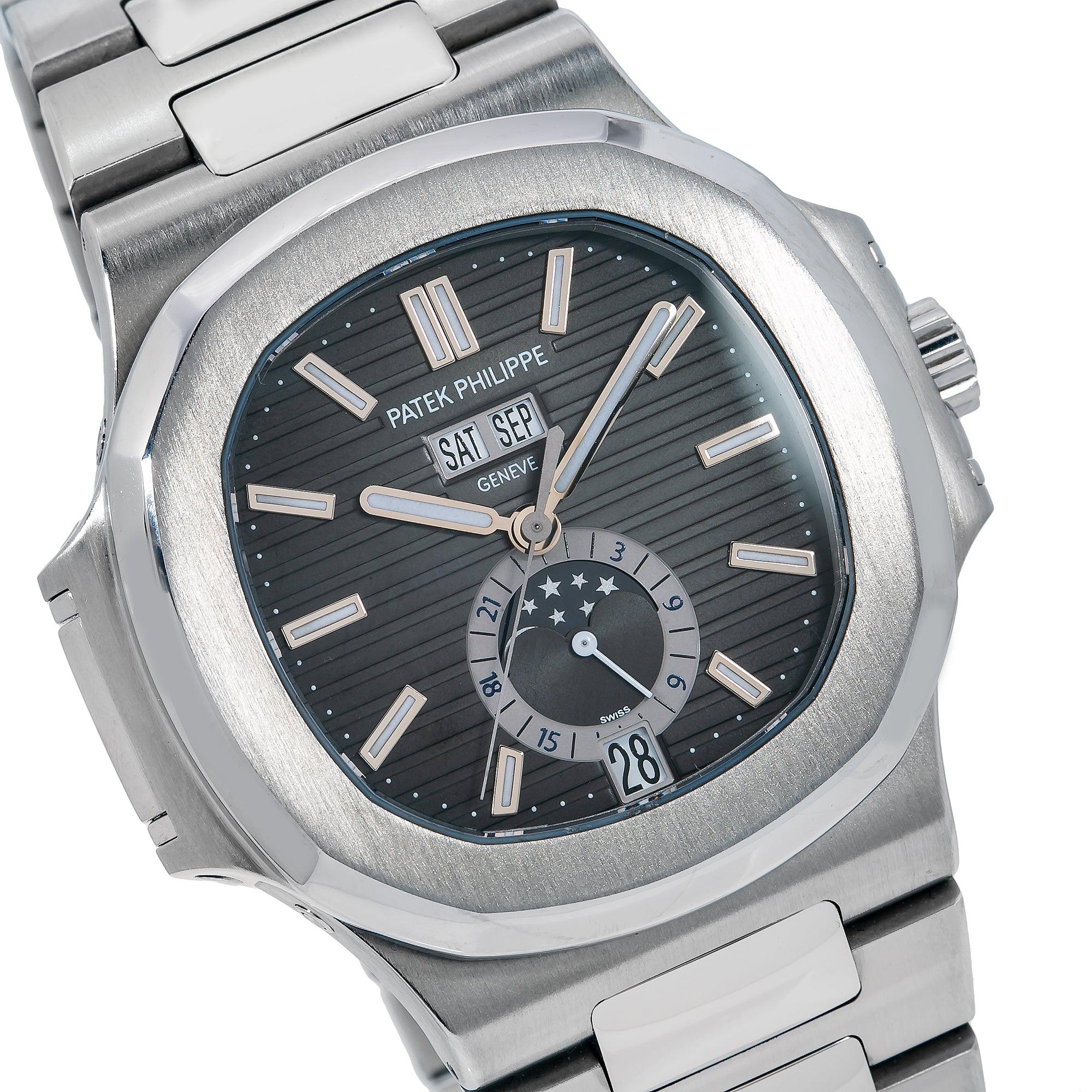 Patek Philippe Nautilus 40.5MM 5726/1A-001 Black Dial Stainless Steel Bezel Stainless Steel Bracelet - Image 4