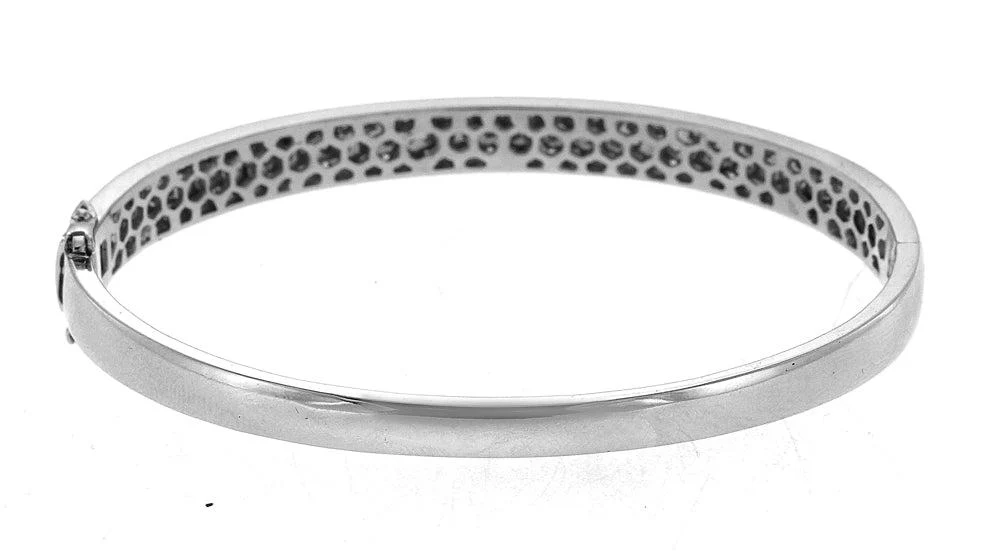 14K White Gold Three Row Diamond Bangle With Round Cut Diamonds 3.00CT - Image 3